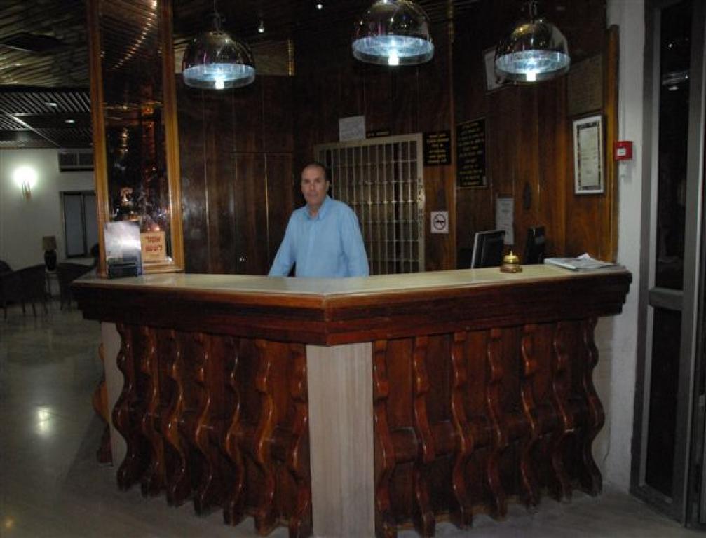 Glatt Eden Hotel طبريا المظهر الخارجي الصورة